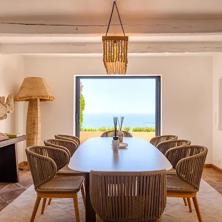 Apartmán Charming, Elegant, Spacious House In Saint-raphael
