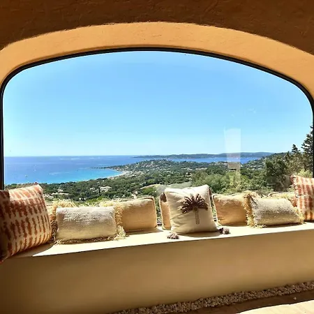 Charming, Elegant, Spacious House In Saint-raphael