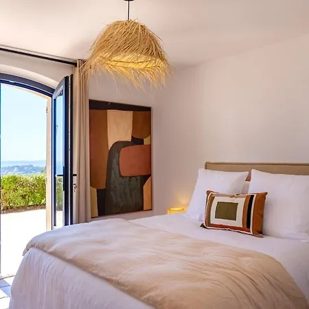 Charming, Elegant, Spacious House In Saint-raphael Apartmán *