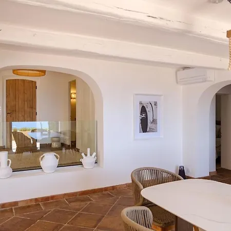 Charming, Elegant, Spacious House In Saint-raphael Apartmán